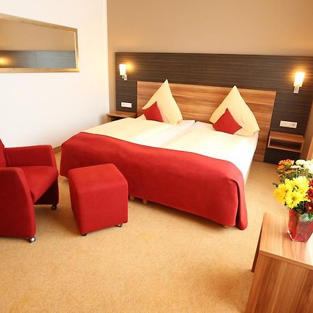 Hotel Sittardsberg ดุยส์บูร์ก ภายนอก รูปภาพ