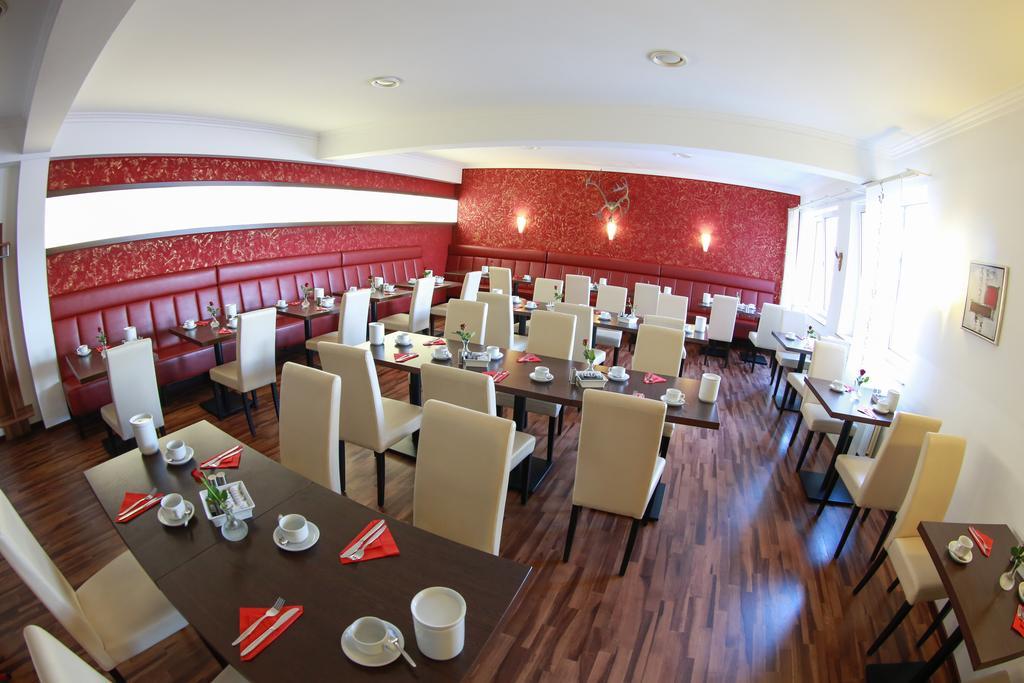 Hotel Sittardsberg ดุยส์บูร์ก ภายนอก รูปภาพ