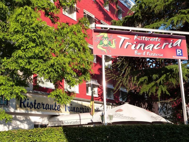 Hotel Sittardsberg ดุยส์บูร์ก ภายนอก รูปภาพ